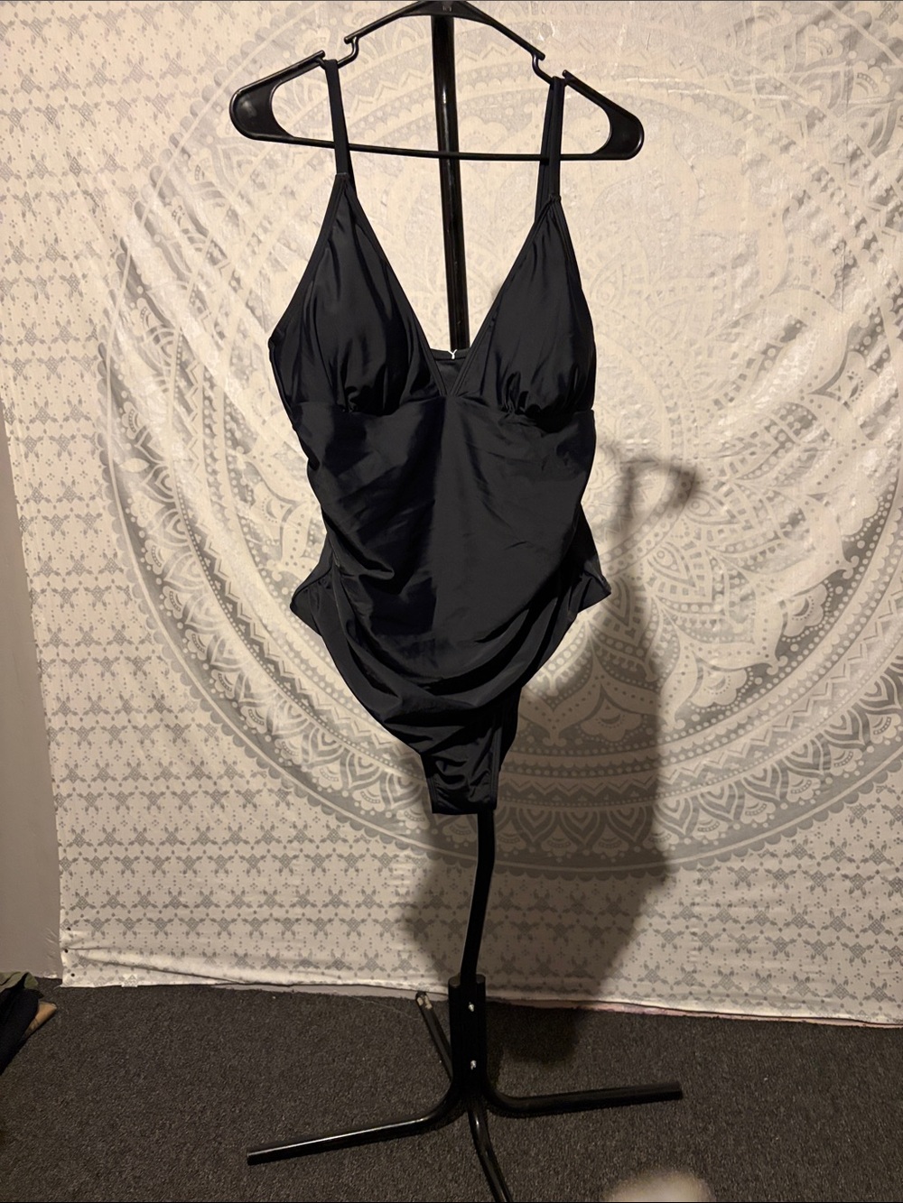 NWT Cupshe Black V-Neck Ruched One Piece Swimsuit XXL
